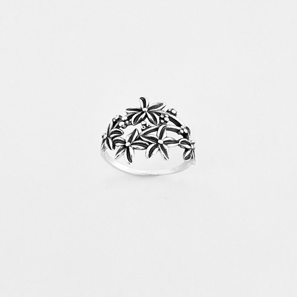 Sterling Silver bouquet of Lilies Ring, Flower Rings, Lily Flowers, Floral Ring - Picture 11 of 12